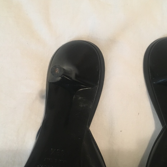 Les Tropeziennes Cutout Kitten Heeled Mule - Picture 5 of 5